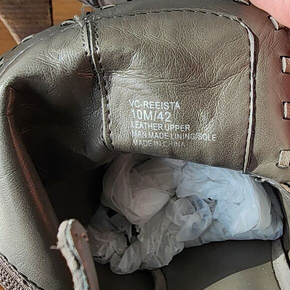 Vince Camuto Reeista Minimalist Style Cutout Zip Ankle Booties - Picture 7 of 11